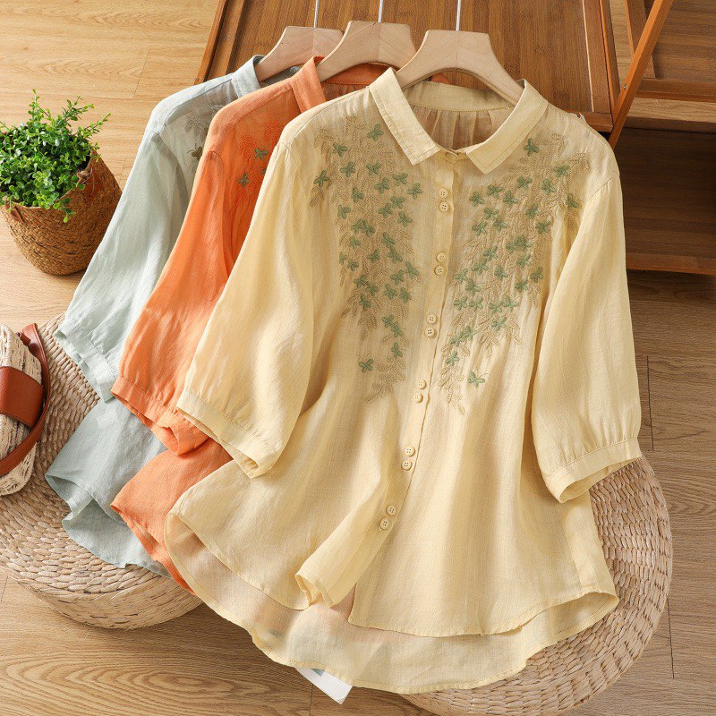 Embroidered Floral Breeze Top